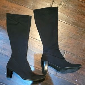 La Canadienne knee high boots